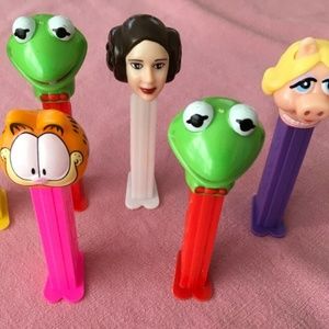 Set of 8 90's Pez Dispenser Muppets Kermit Miss Piggy Garfield Princess Leah